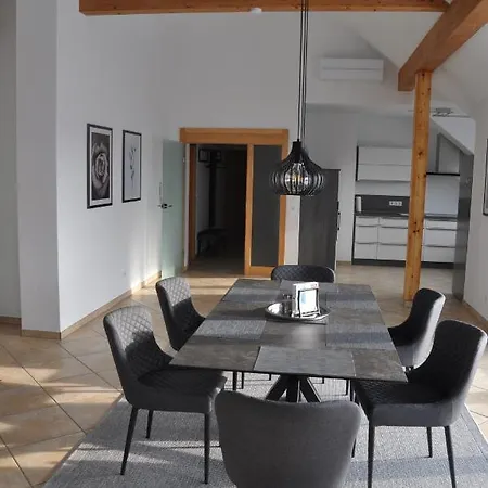 Apartment Schnurs Römerberg